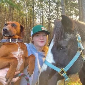 Meet your Posher, Emma